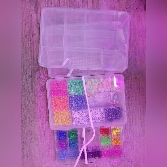 Creatology Bead Craft Kit Bundle Rainbow Pony Alphabet Beads with 4 Organizers - Picture 2 of 6